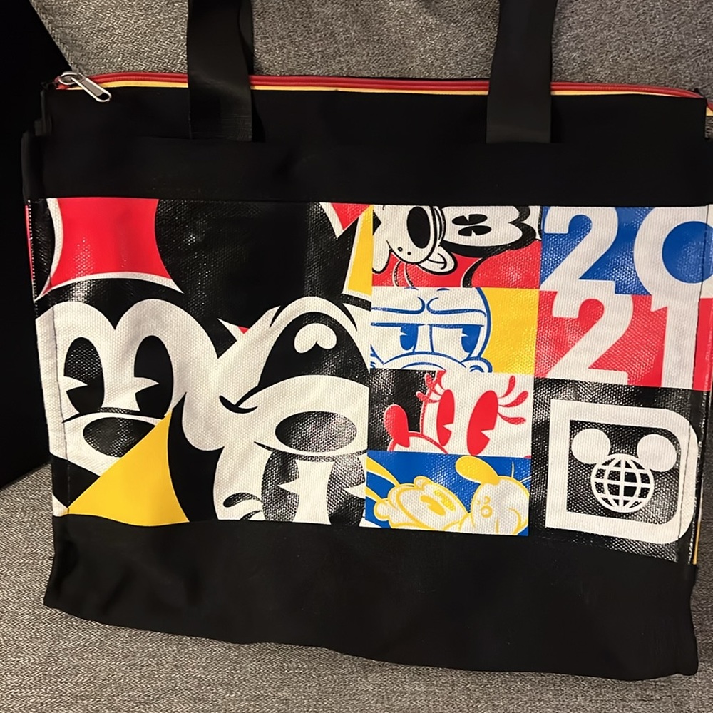 Disney World Parks 2021 Limited Release, Mickey & Friends Bright Canvas Tote Bag - Picture 8 of 16